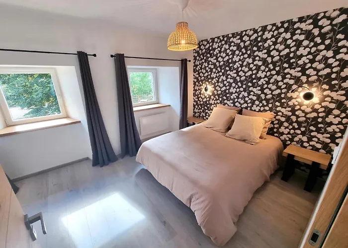 Apartamento L'ecole Buissonniere De Mazalibrand Mazet-Saint-Voy